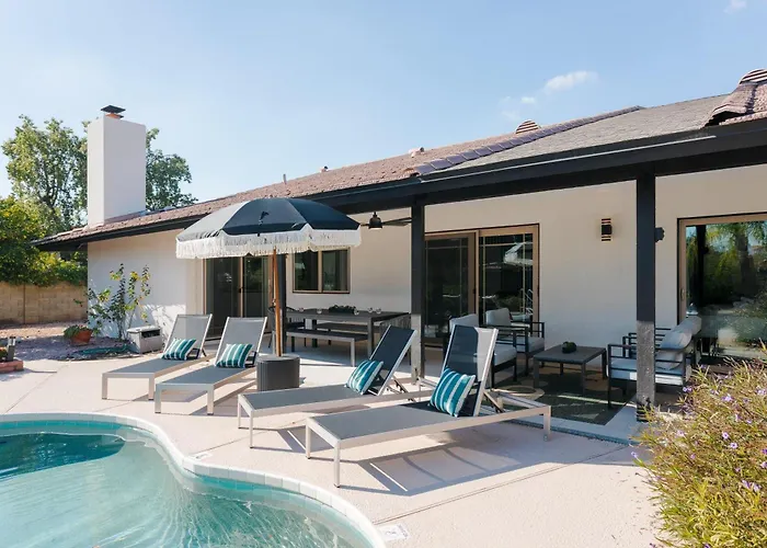 Holiday home Cactus + Cocktails-private Pool-north