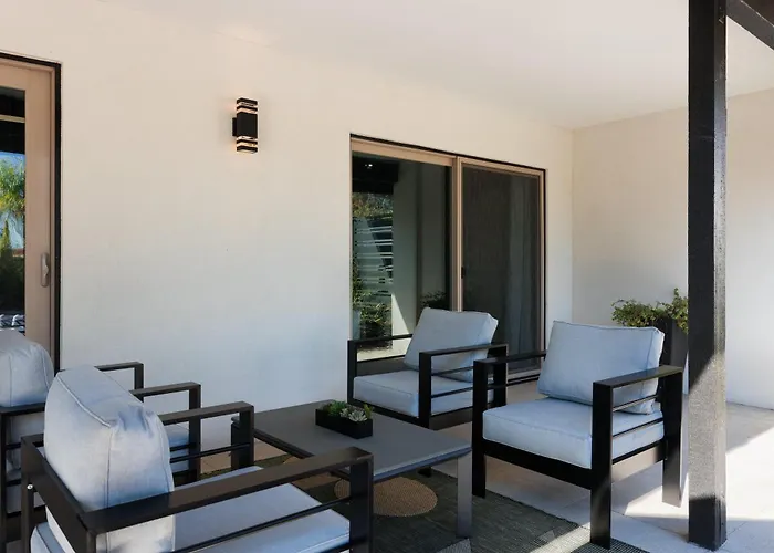 Holiday home Cactus + Cocktails-private Pool-north *